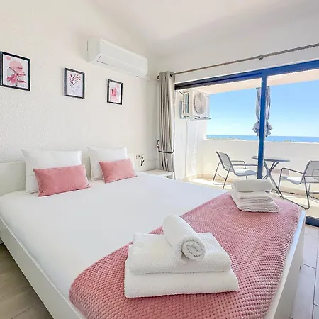 Homes Lili Seaview With 2 Bedrooms, 4 Terraces, 2 Pools & Parking Apartmán