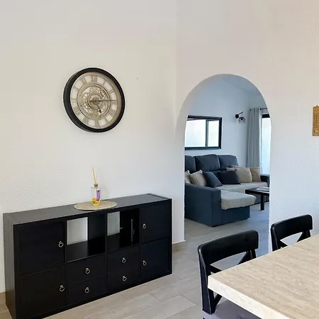 Homes Lili Seaview With 2 Bedrooms, 4 Terraces, 2 Pools & Parking Apartmán Albufeira